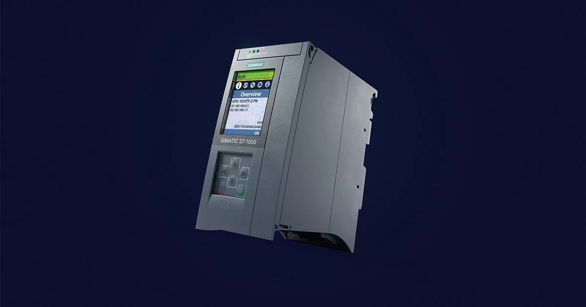 Bộ điều khiển Siemens SIMATIC S7-1500 với màn hình hiển thị trạng thái CPU ở mặt trước